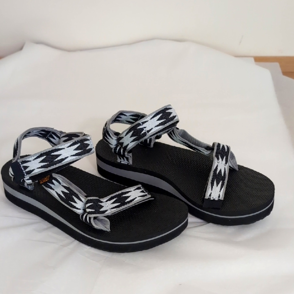 Tevas - Platforms